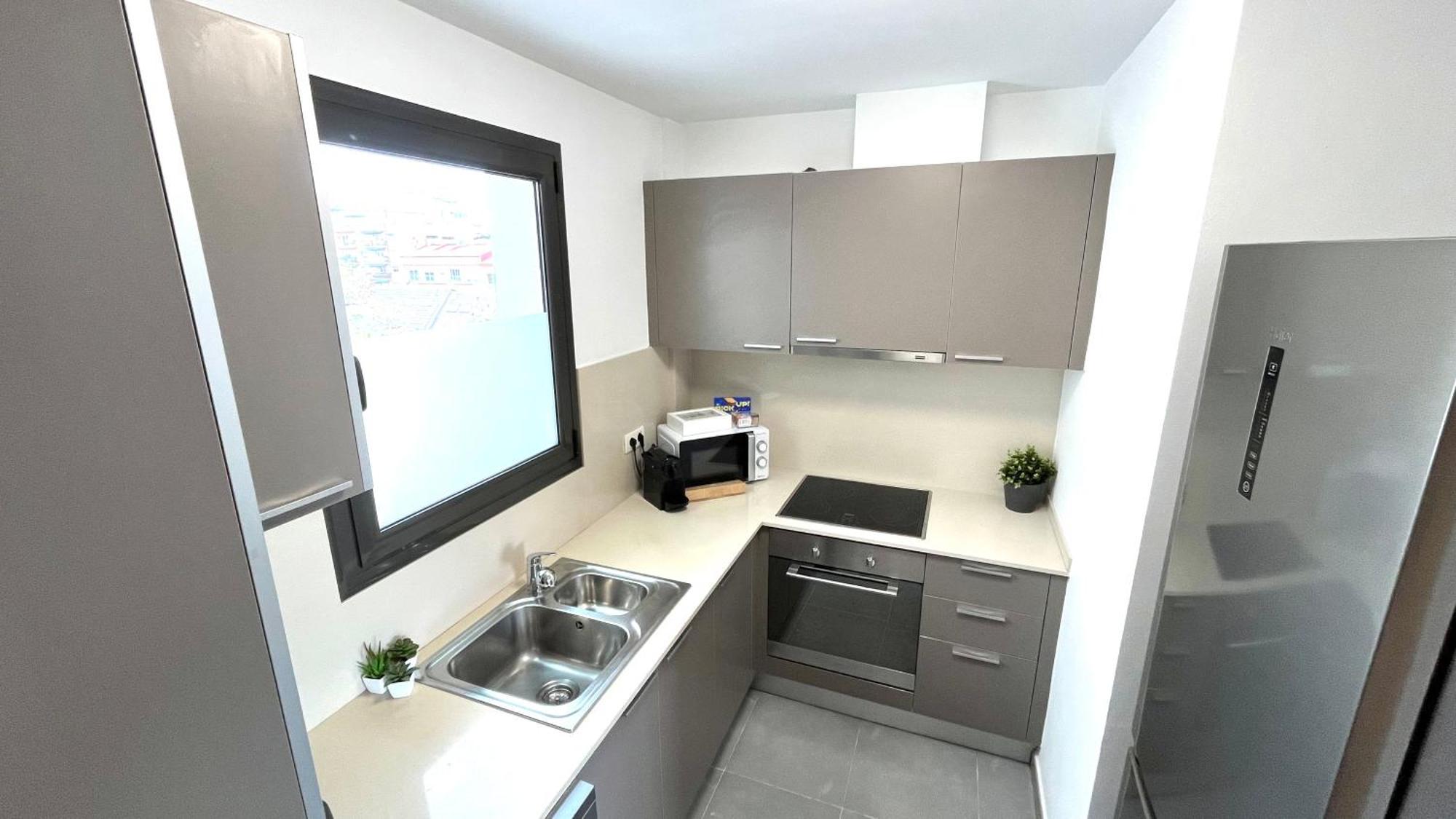 Apartamento Con Terraza By Prestigi 特拉萨 外观 照片
